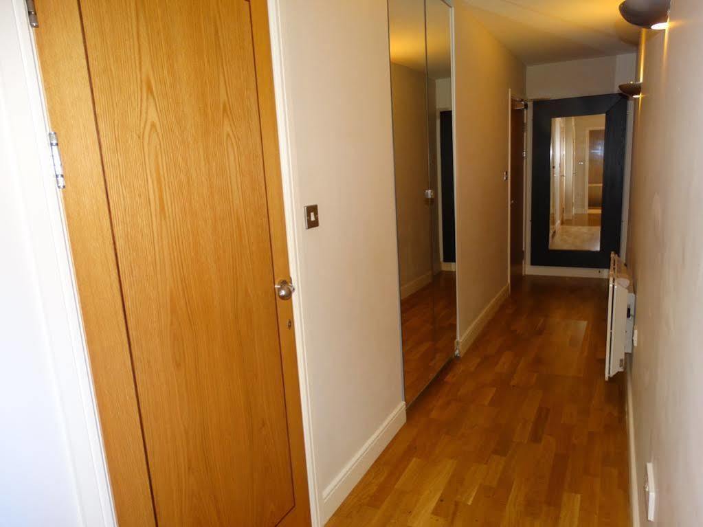 The Cardiff Apartment Exterior photo